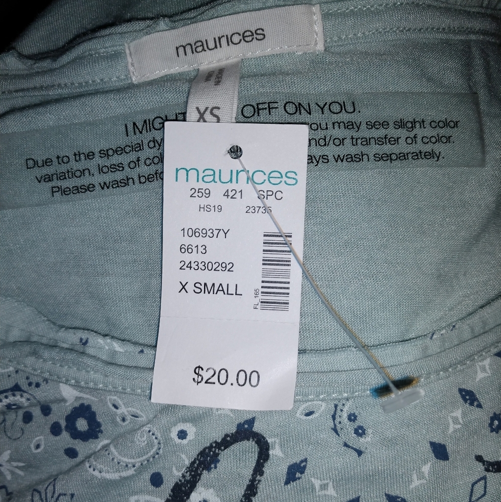 Small Maurices Graphic Tee - Picture 5 of 6